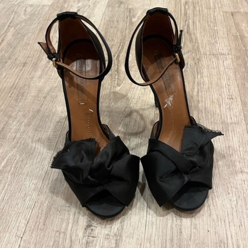 BCBGMaxAzria Black Stiletto Heels 8.5 B - Picture 3 of 15